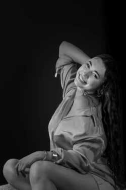 Portrait d'un modèle par Paulo Viana Photographe professionnel en noir et blanc